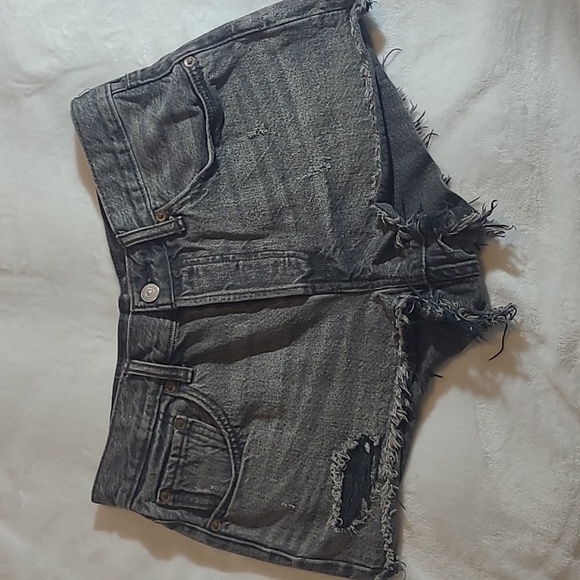 Levi's Jean Shorts - Picture 1 of 4